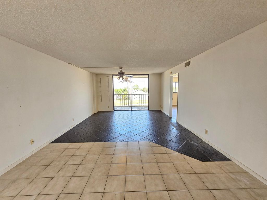 Photo of 4725 Lucerne Lakes Boulevard E #413, Lake Worth, FL 33467 (MLS # R11107301)
