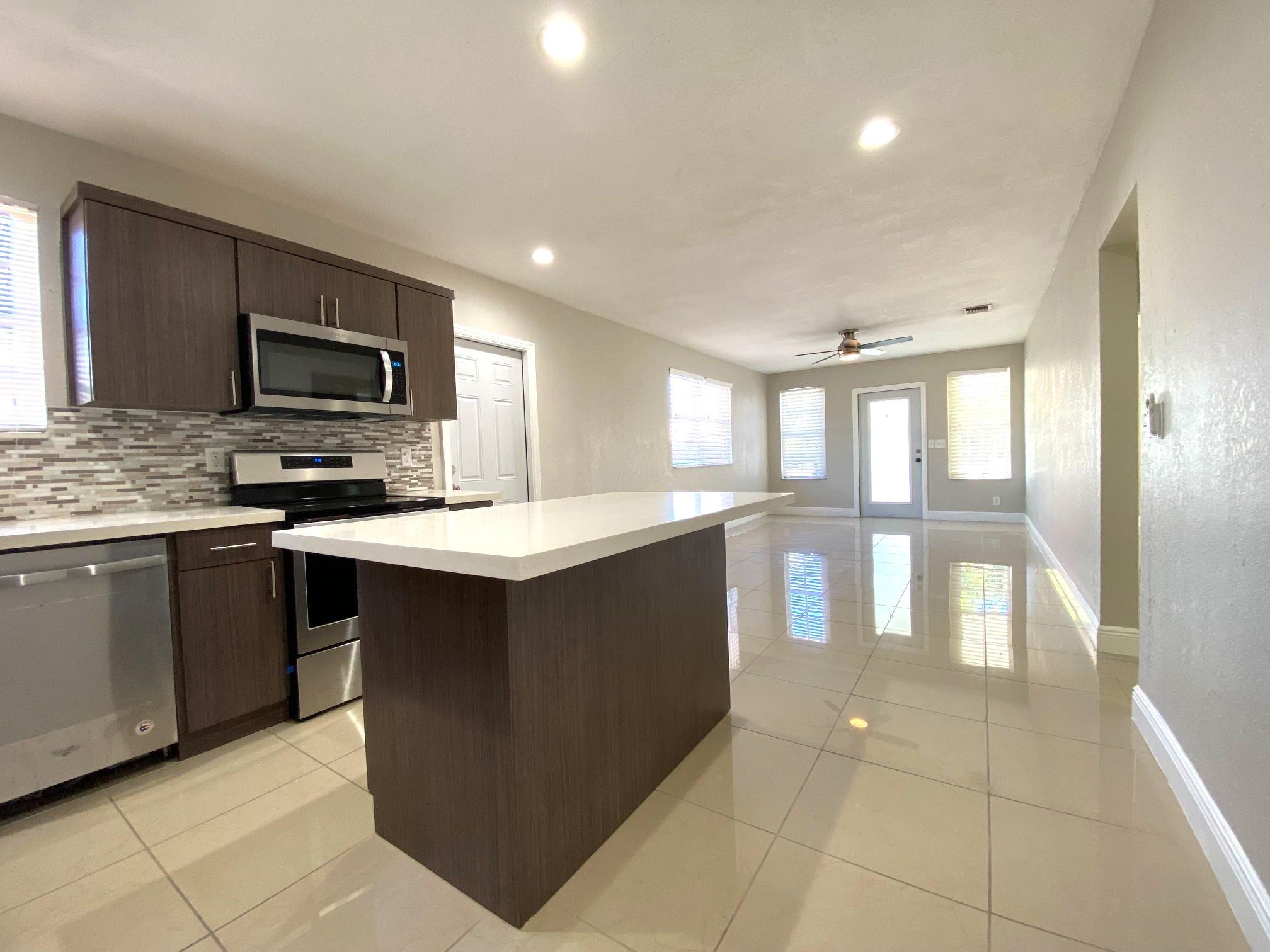 CENTRAL MANOR SEC 1 - Residential