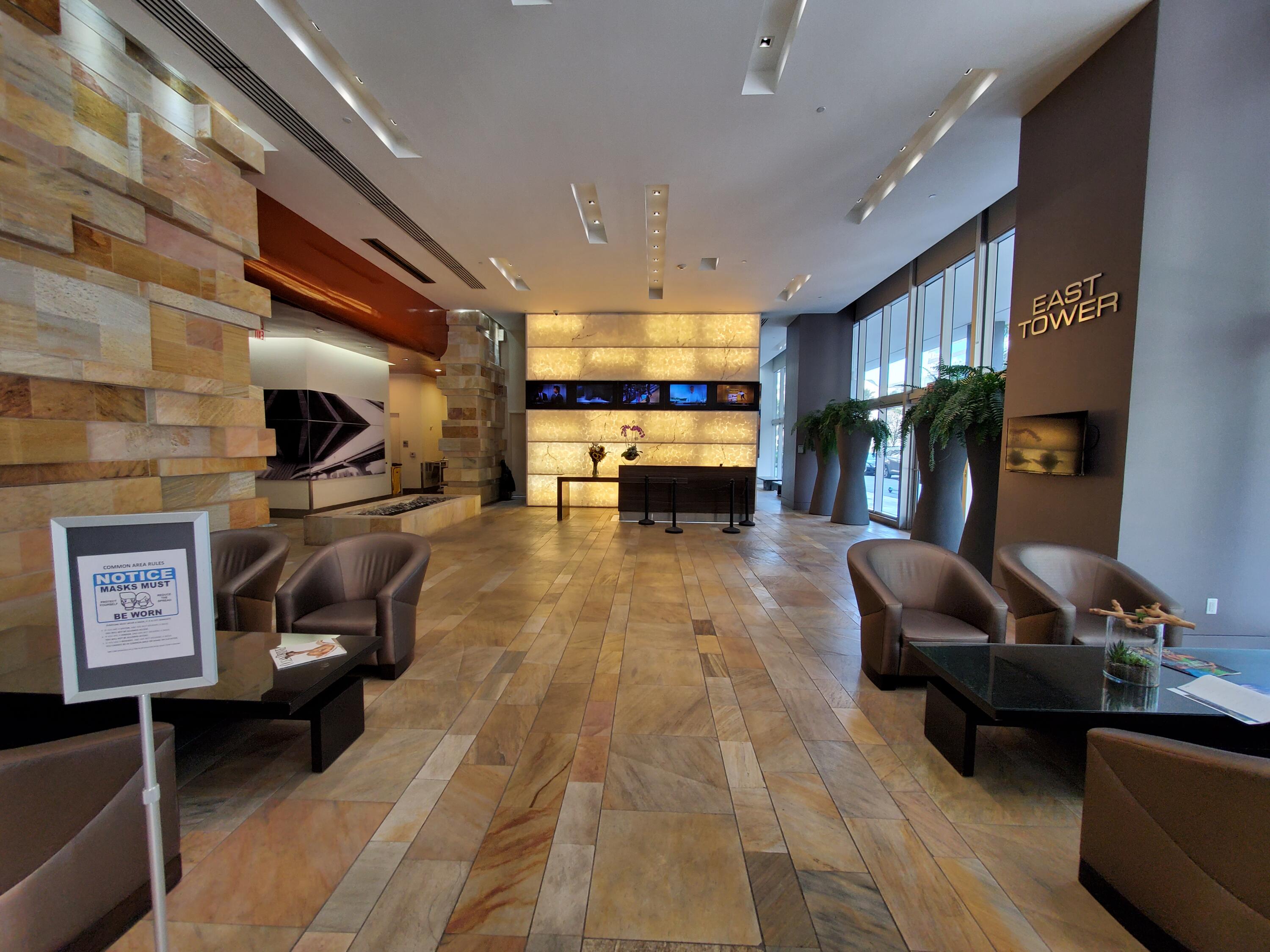 500 BRICKELL EAST CONDO - Residential Lease