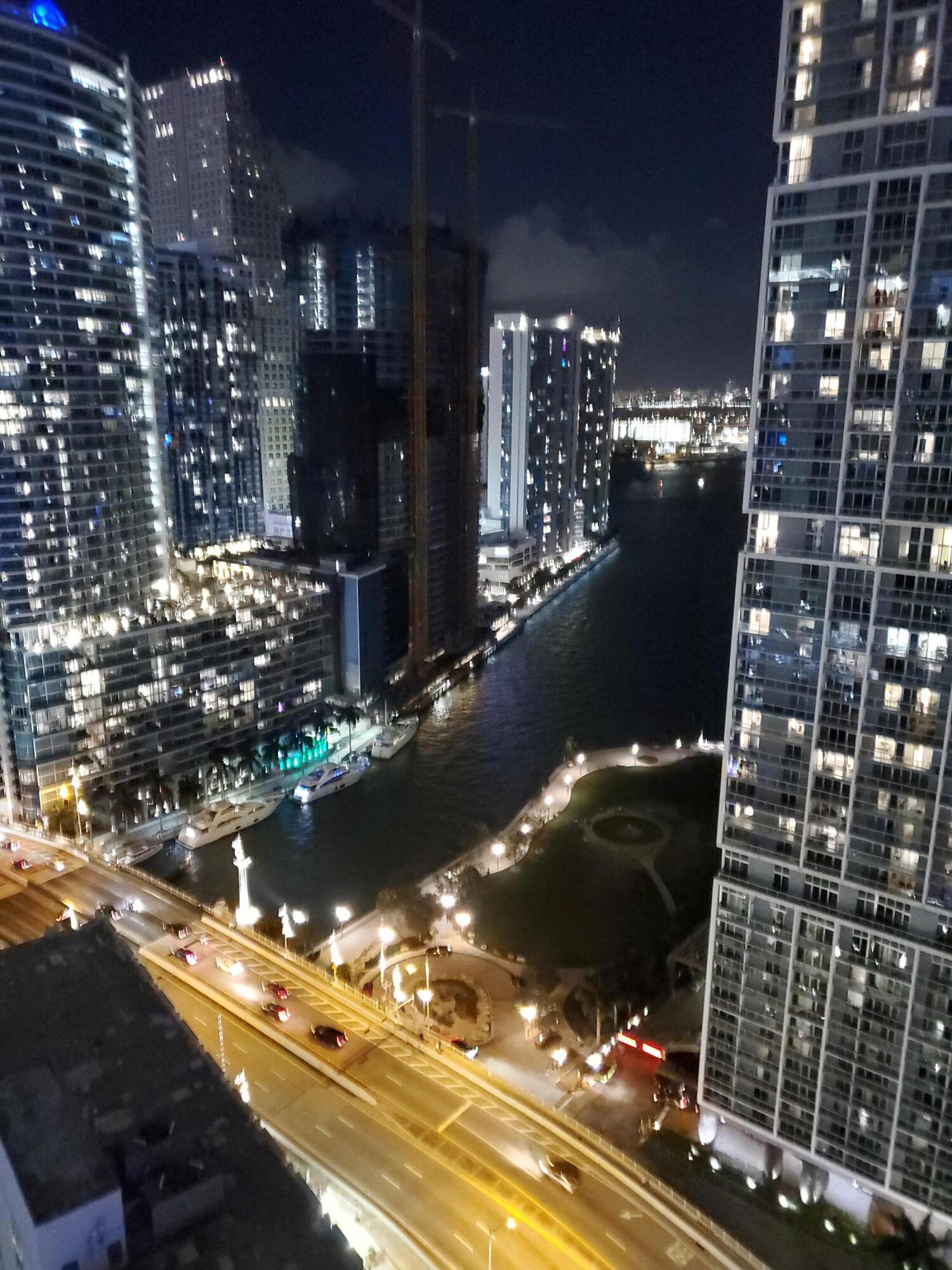 500 BRICKELL EAST CONDO - Residential Lease