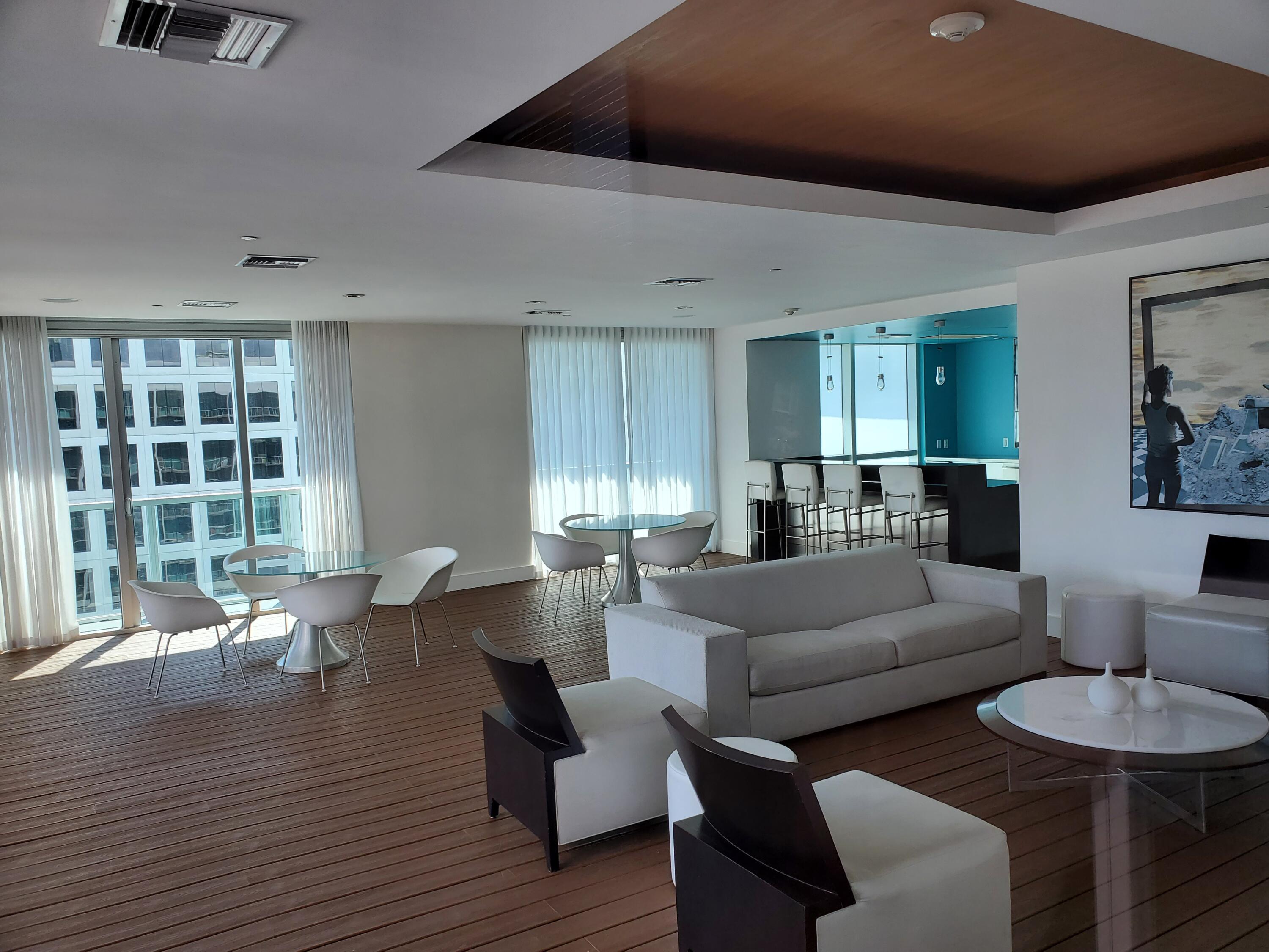 500 BRICKELL EAST CONDO - Residential Lease