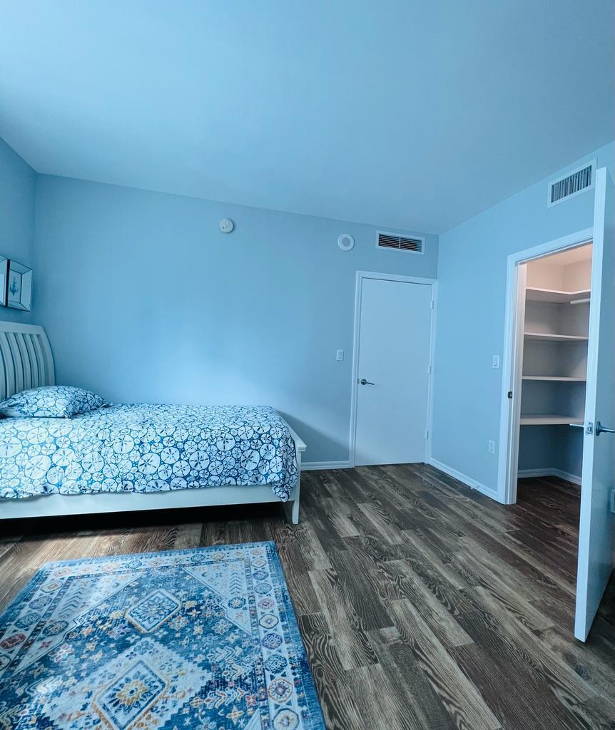 500 BRICKELL EAST CONDO - Residential Lease