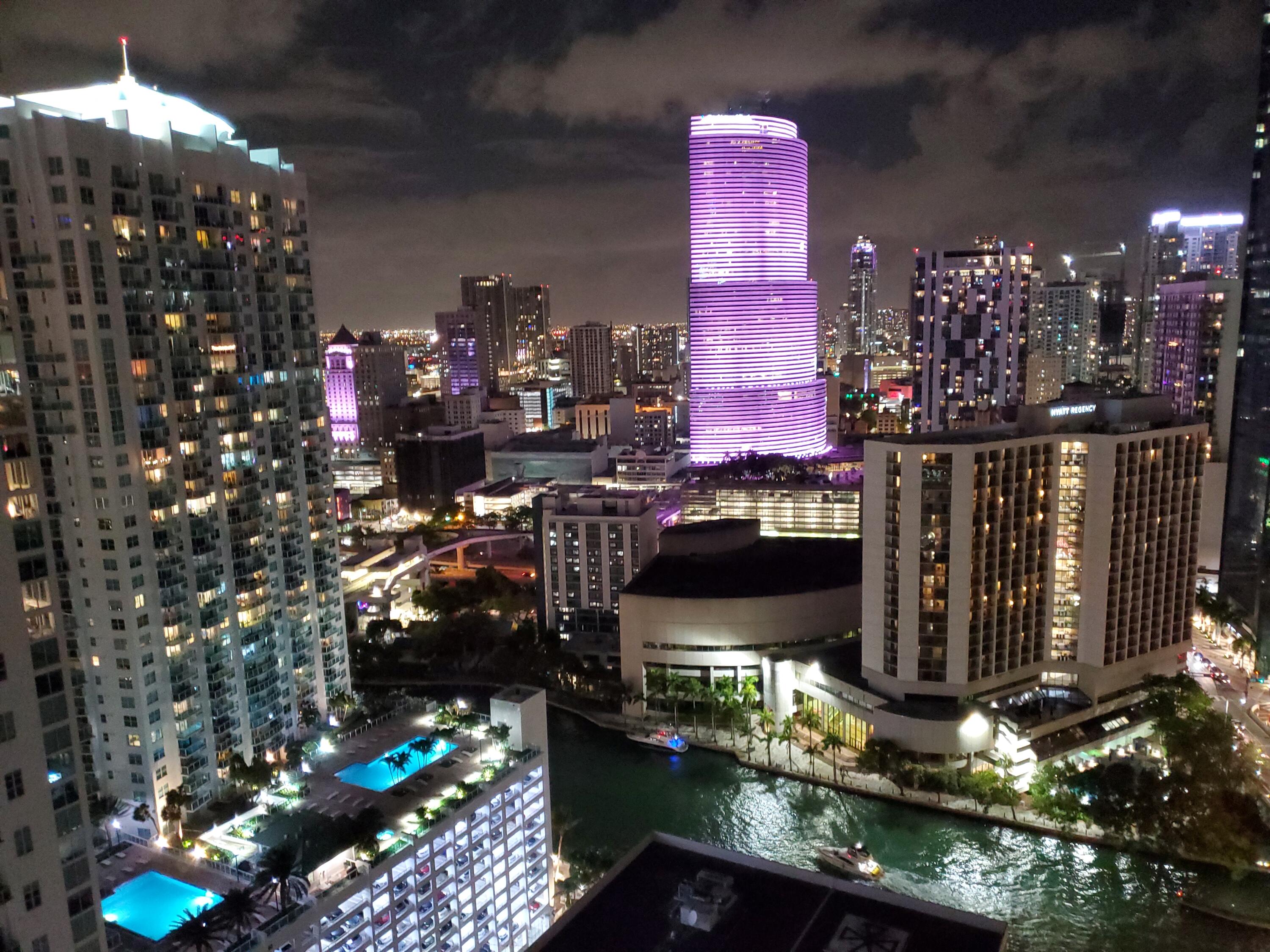 500 BRICKELL EAST CONDO - Residential Lease