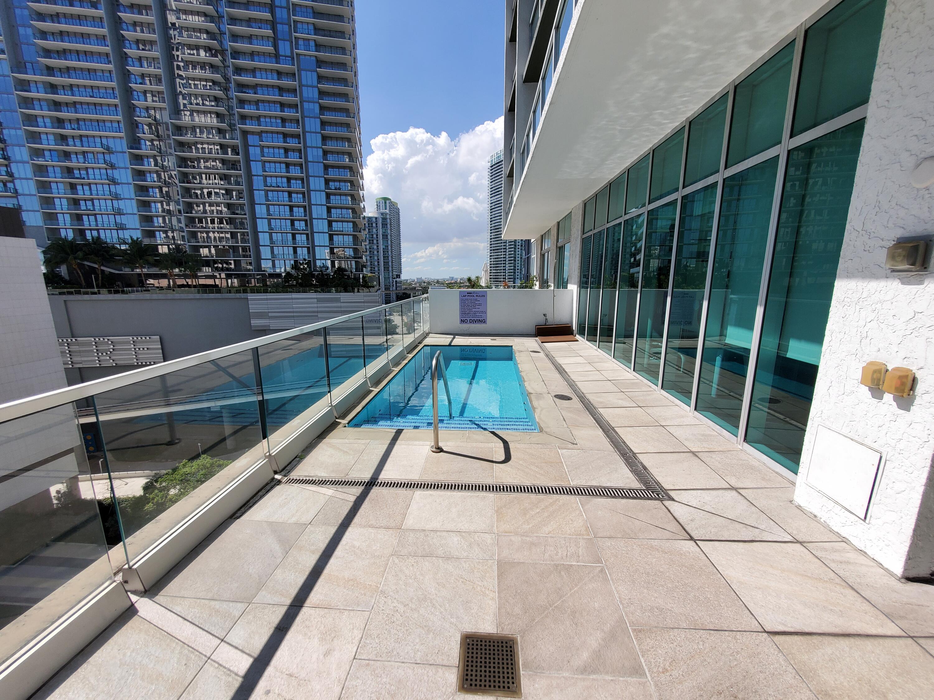 500 BRICKELL EAST CONDO - Residential Lease