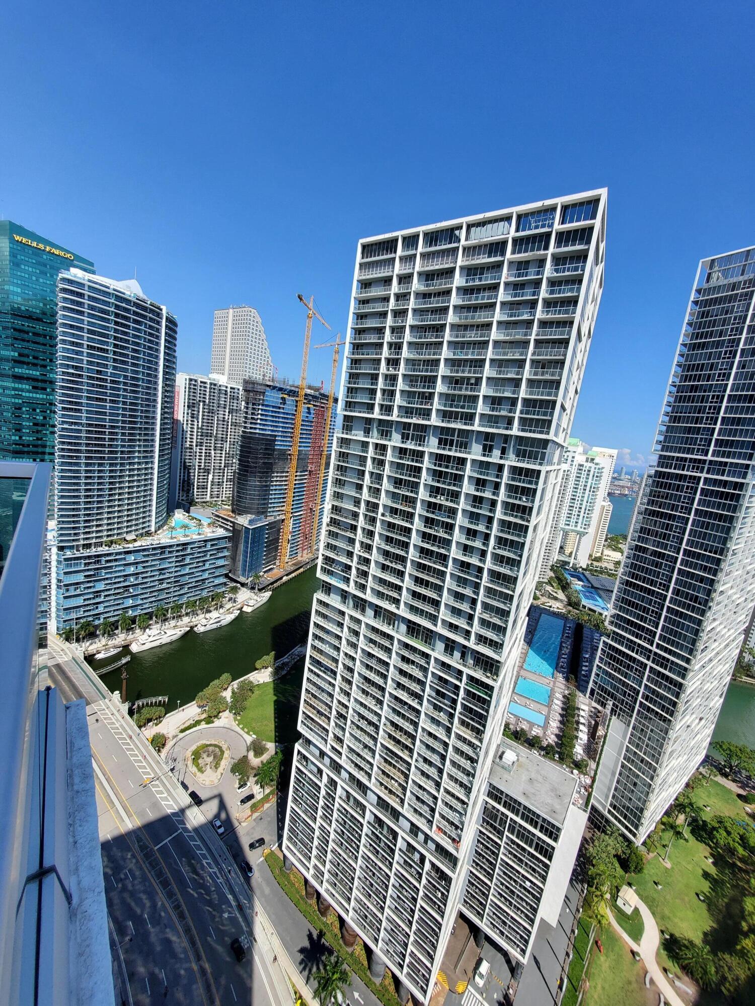 500 BRICKELL EAST CONDO - Residential Lease