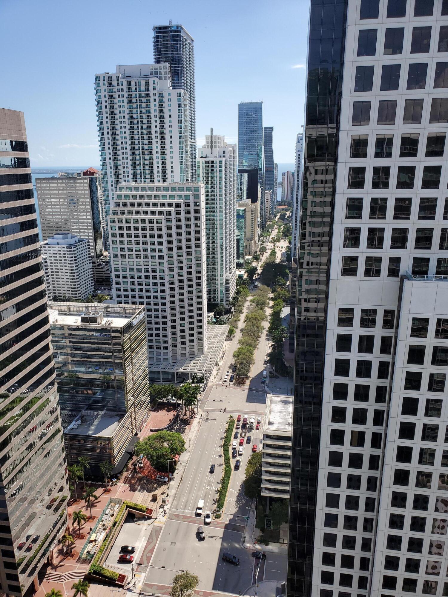 500 BRICKELL EAST CONDO - Residential Lease