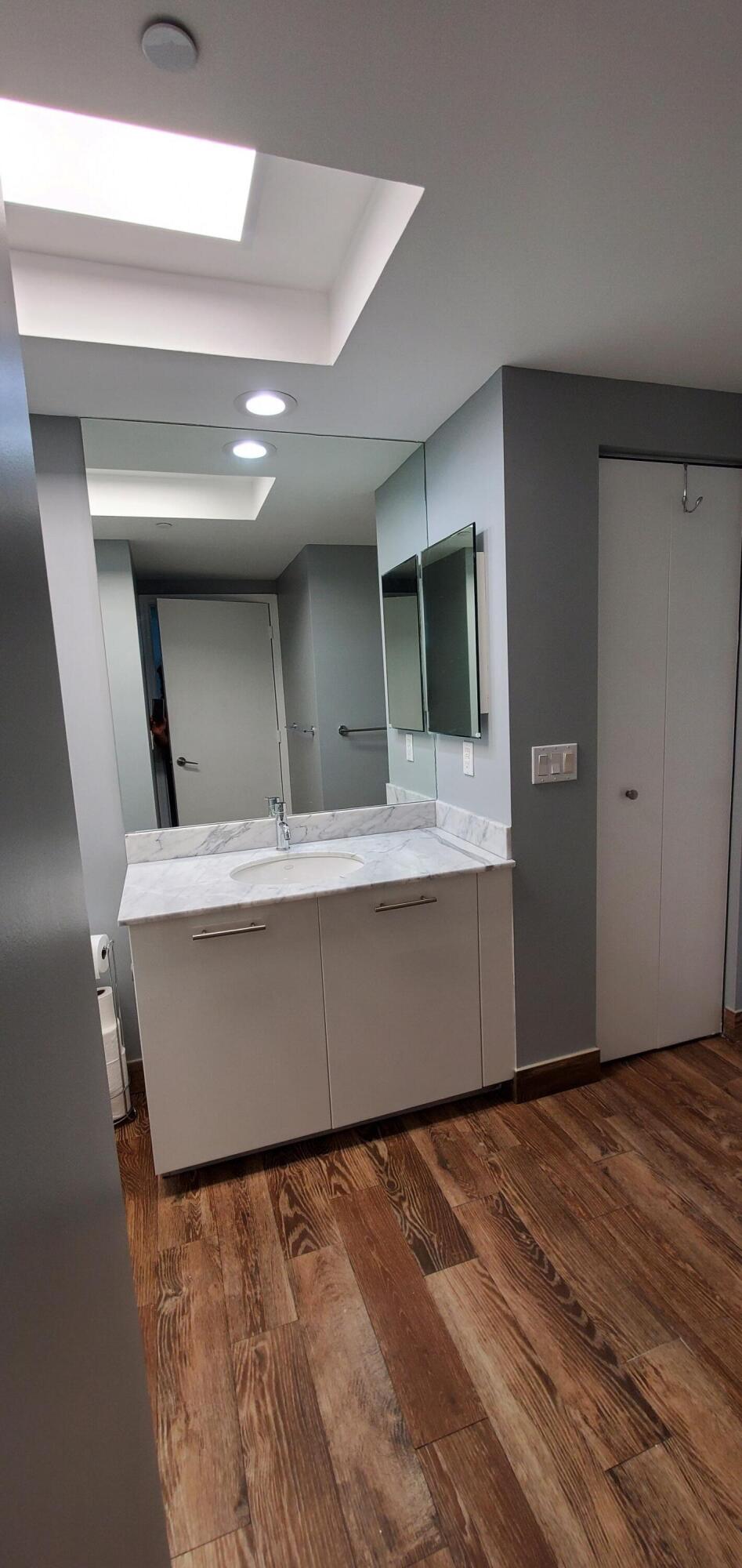 500 BRICKELL EAST CONDO - Residential Lease