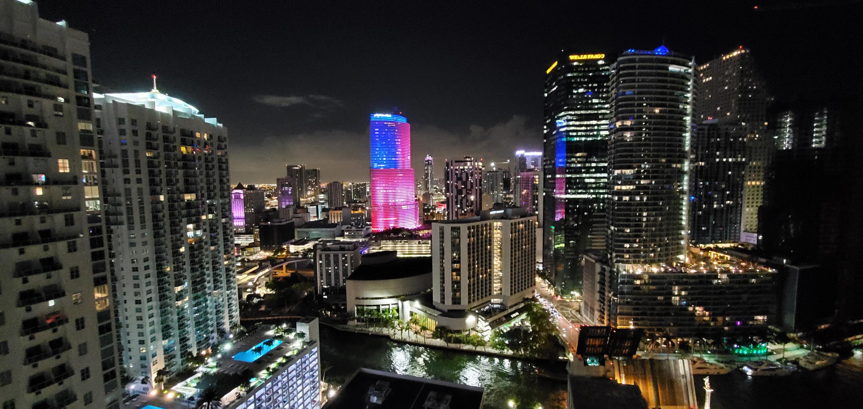 500 BRICKELL EAST CONDO - Residential Lease
