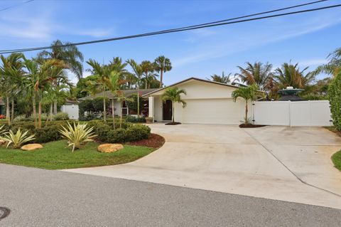 Photo of 7 River Drive, Tequesta, FL 33469 (MLS # B26004262)