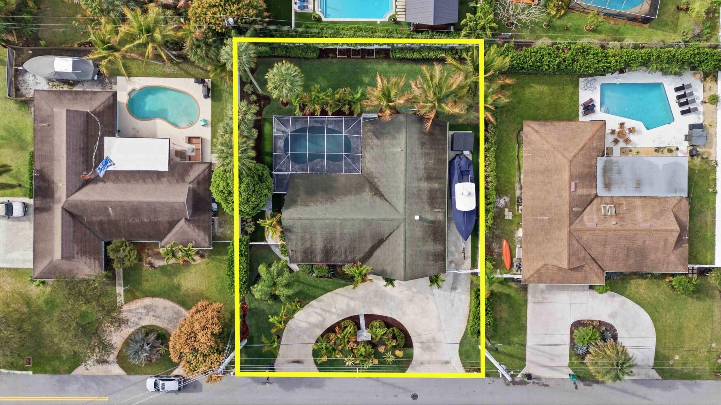 TEQUESTA COUNTRY CLUB - Residential