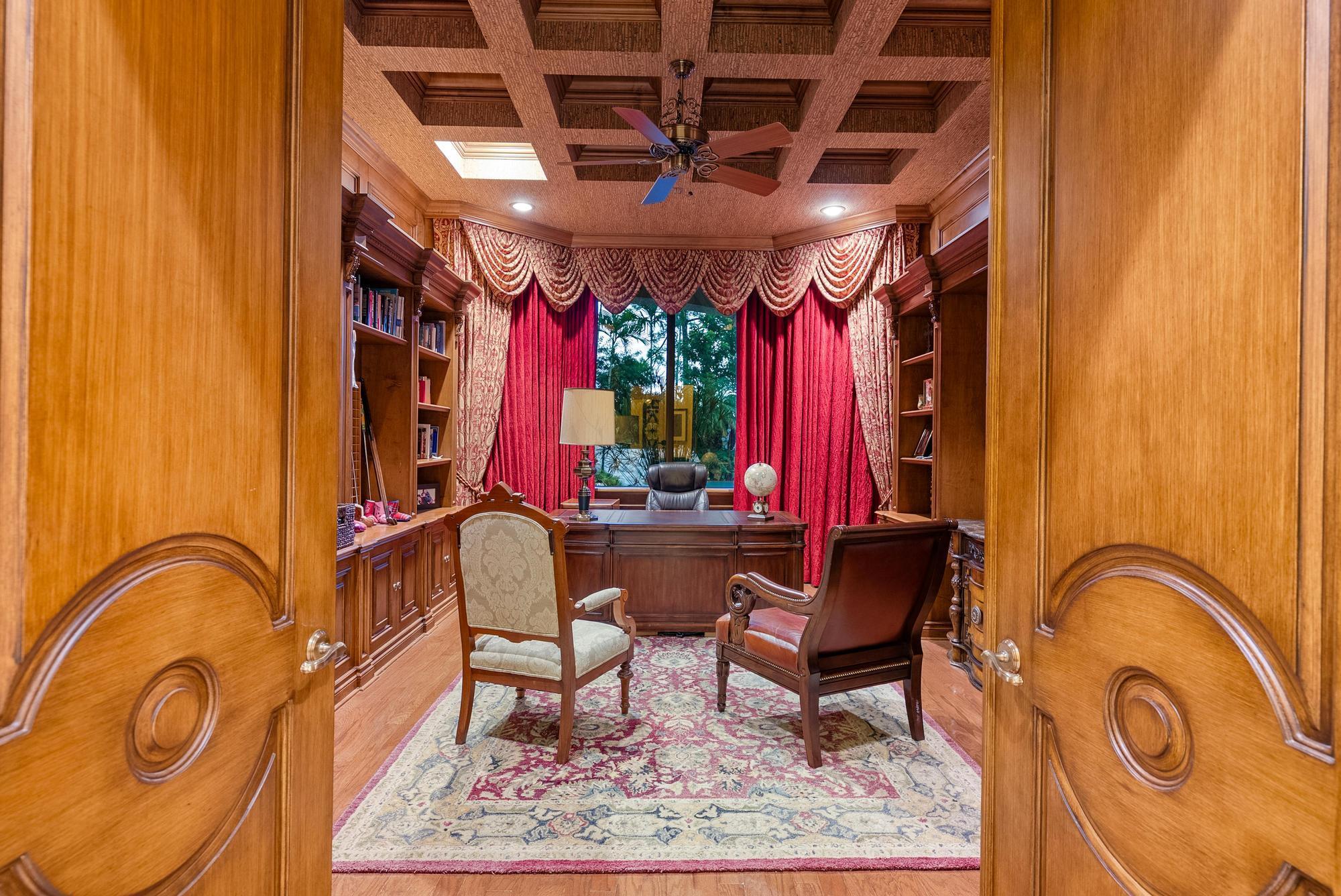 STONEWAL ESTATES - Residential