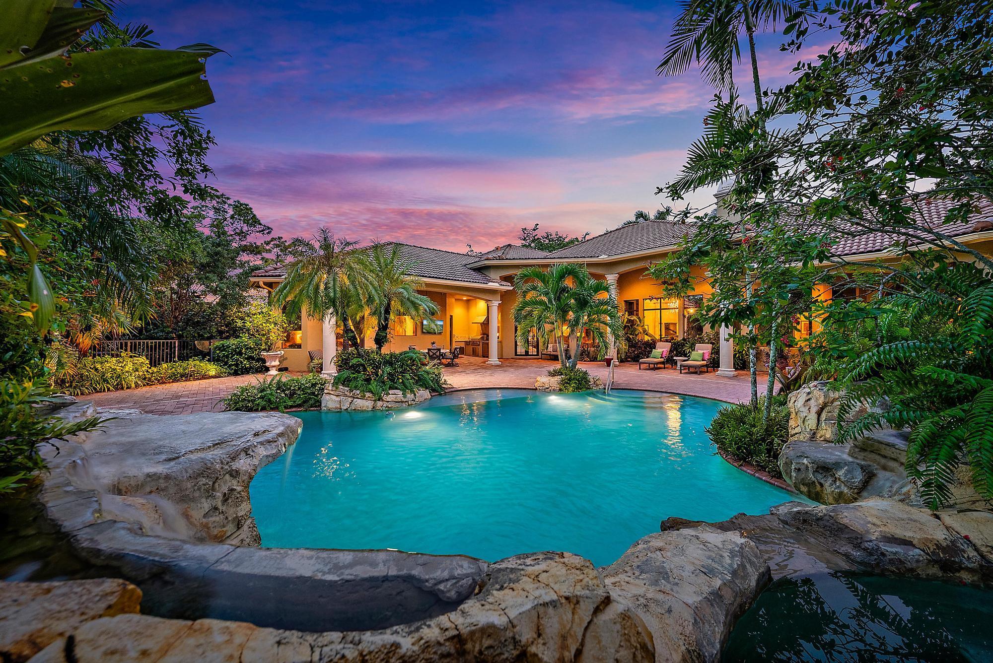 STONEWAL ESTATES - Residential