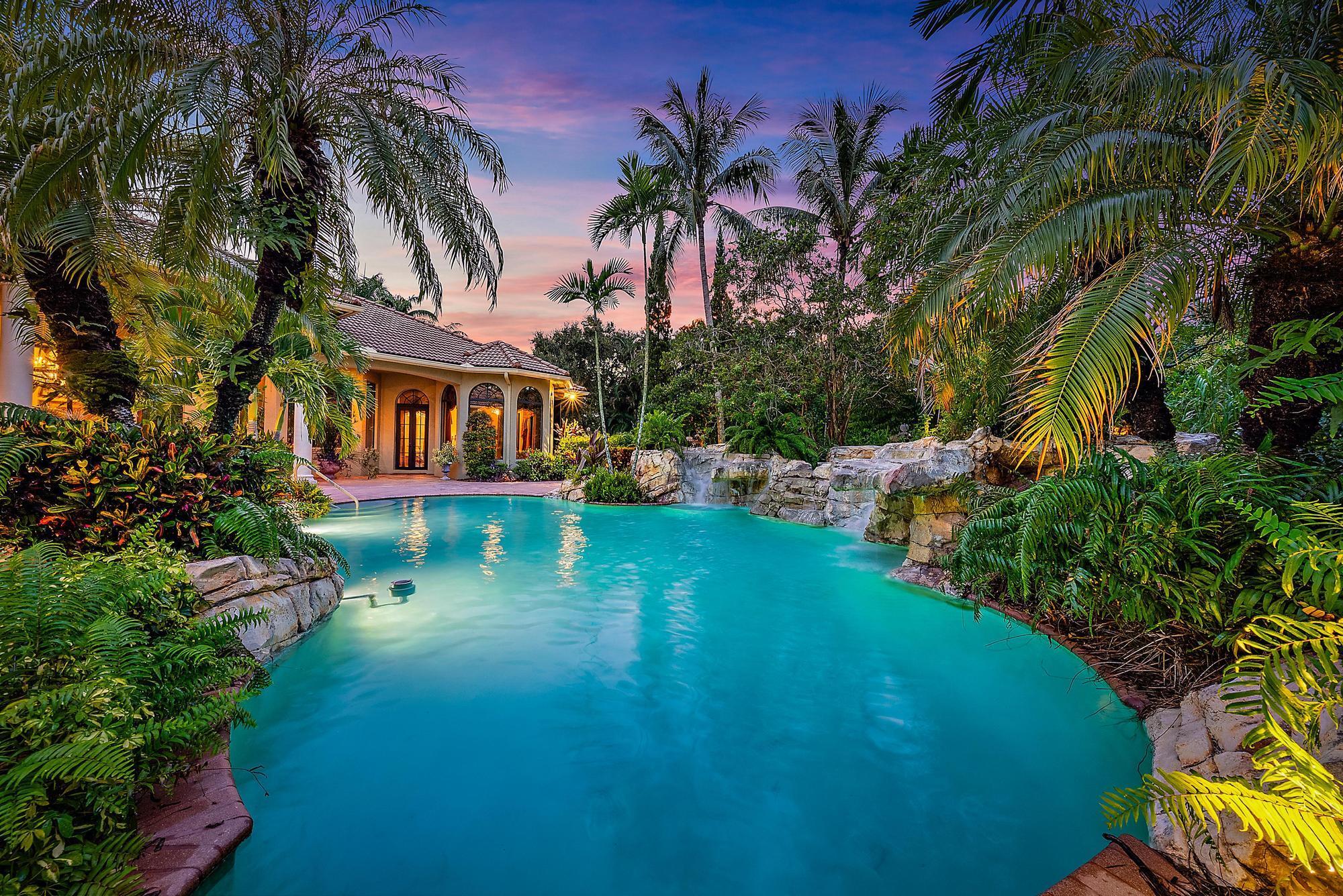 STONEWAL ESTATES - Residential