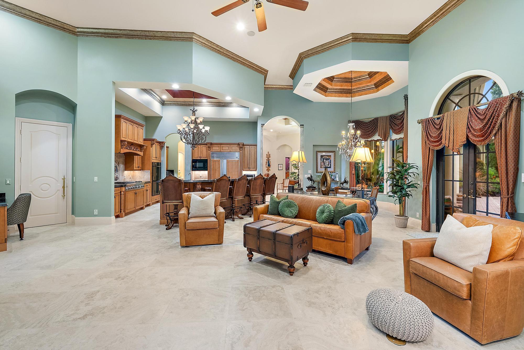 STONEWAL ESTATES - Residential