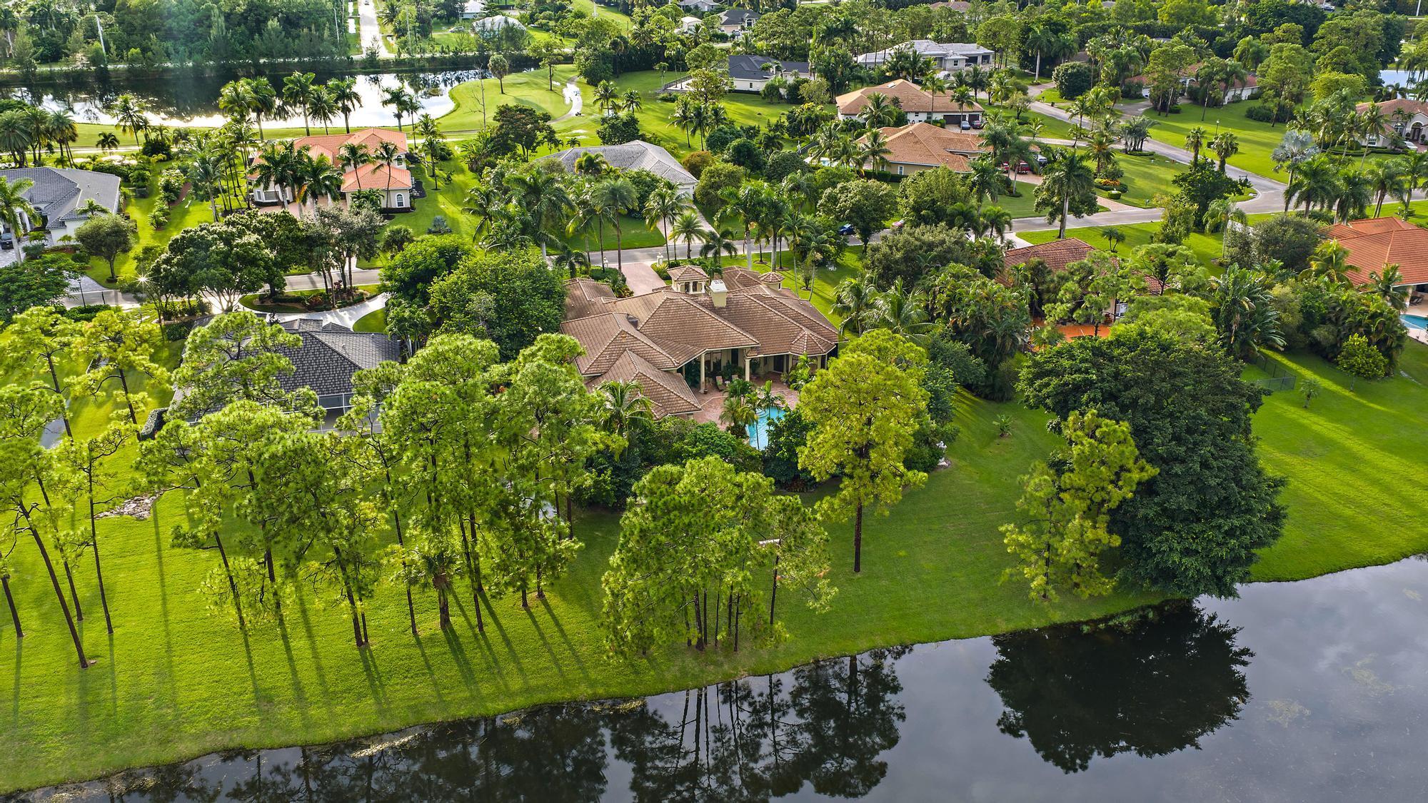 STONEWAL ESTATES - Residential