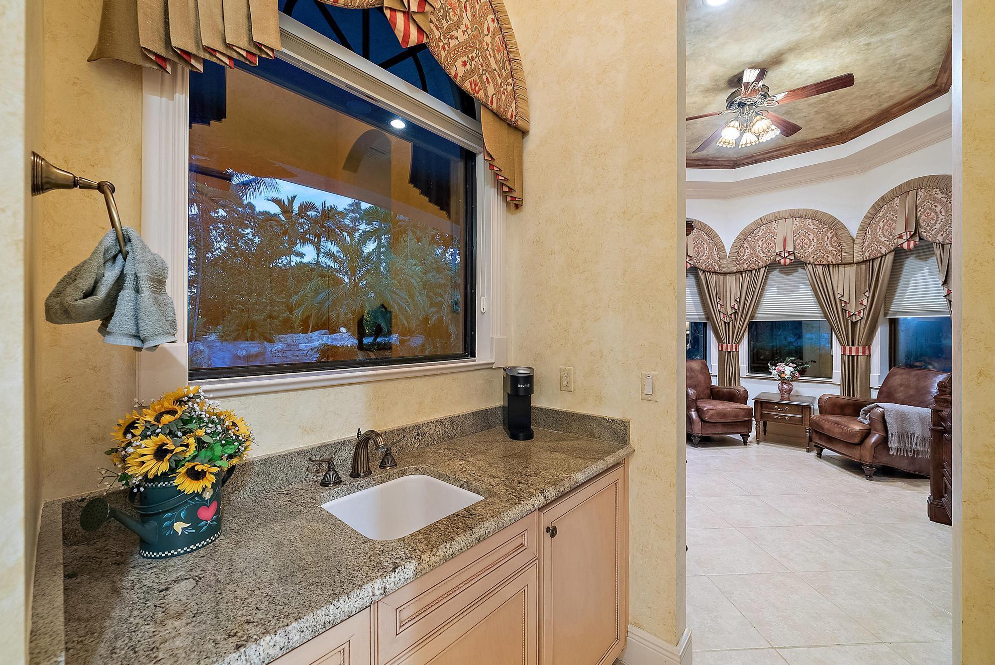 STONEWAL ESTATES - Residential