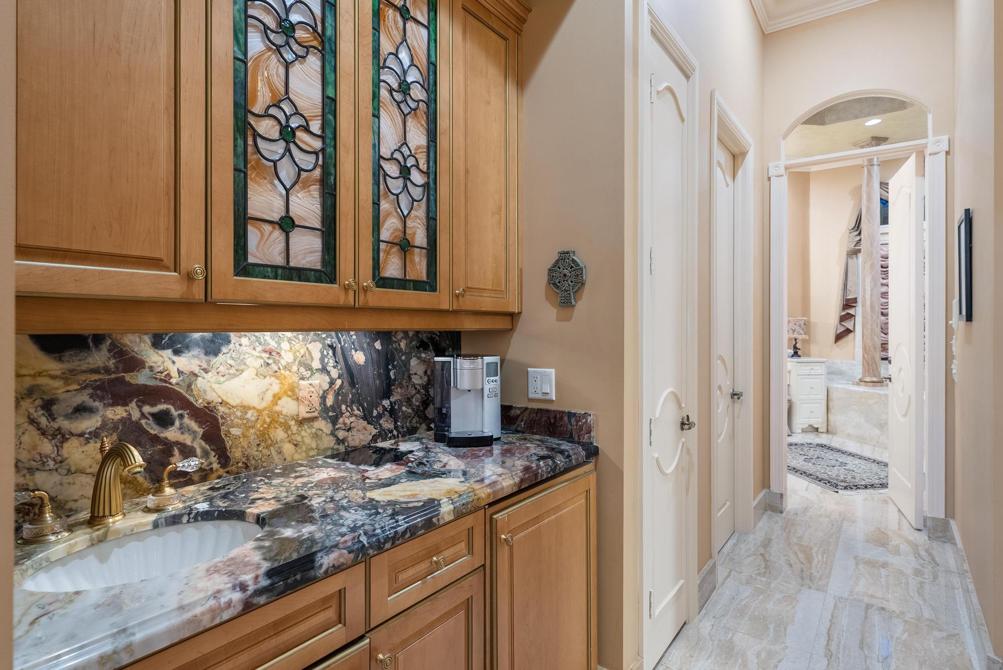 STONEWAL ESTATES - Residential