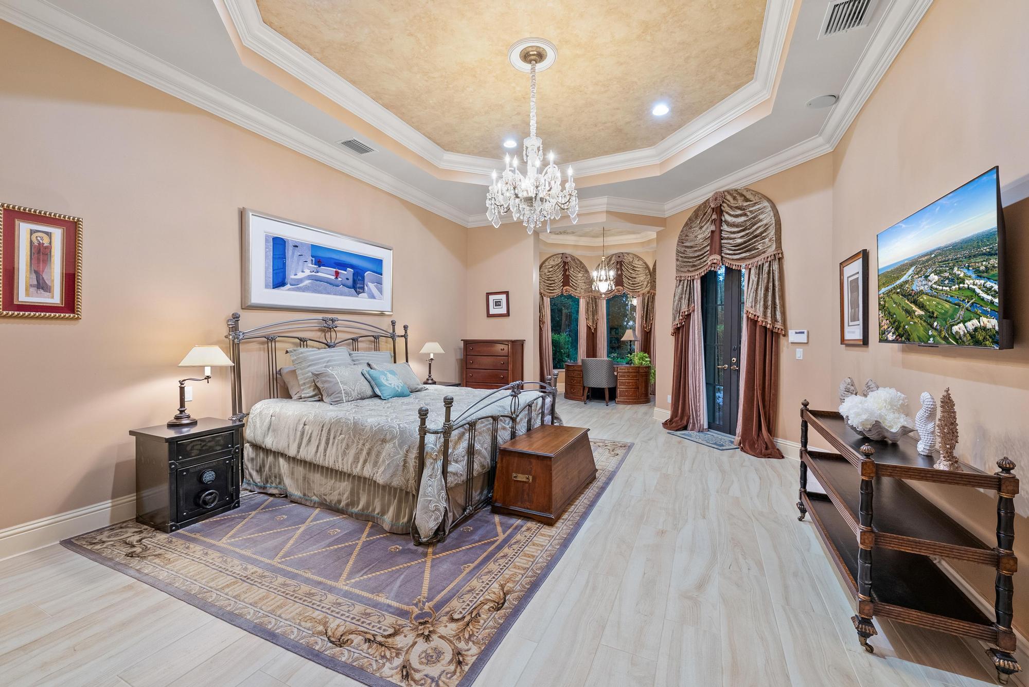 STONEWAL ESTATES - Residential