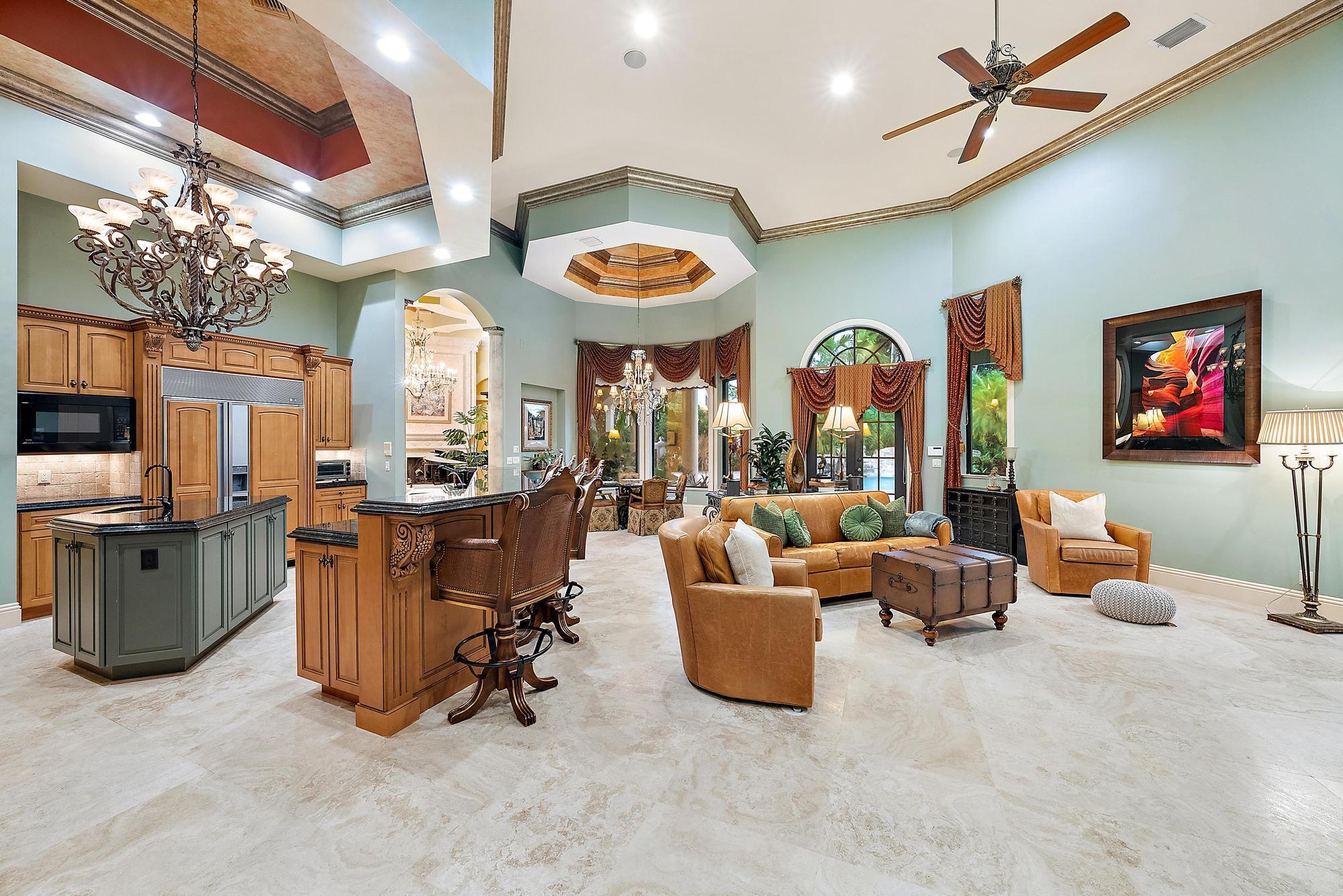 STONEWAL ESTATES - Residential