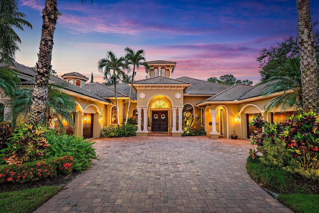 Photo of 7730 Woodsmuir Drive, Palm Beach Gardens, FL 33412 (MLS # R11127539)