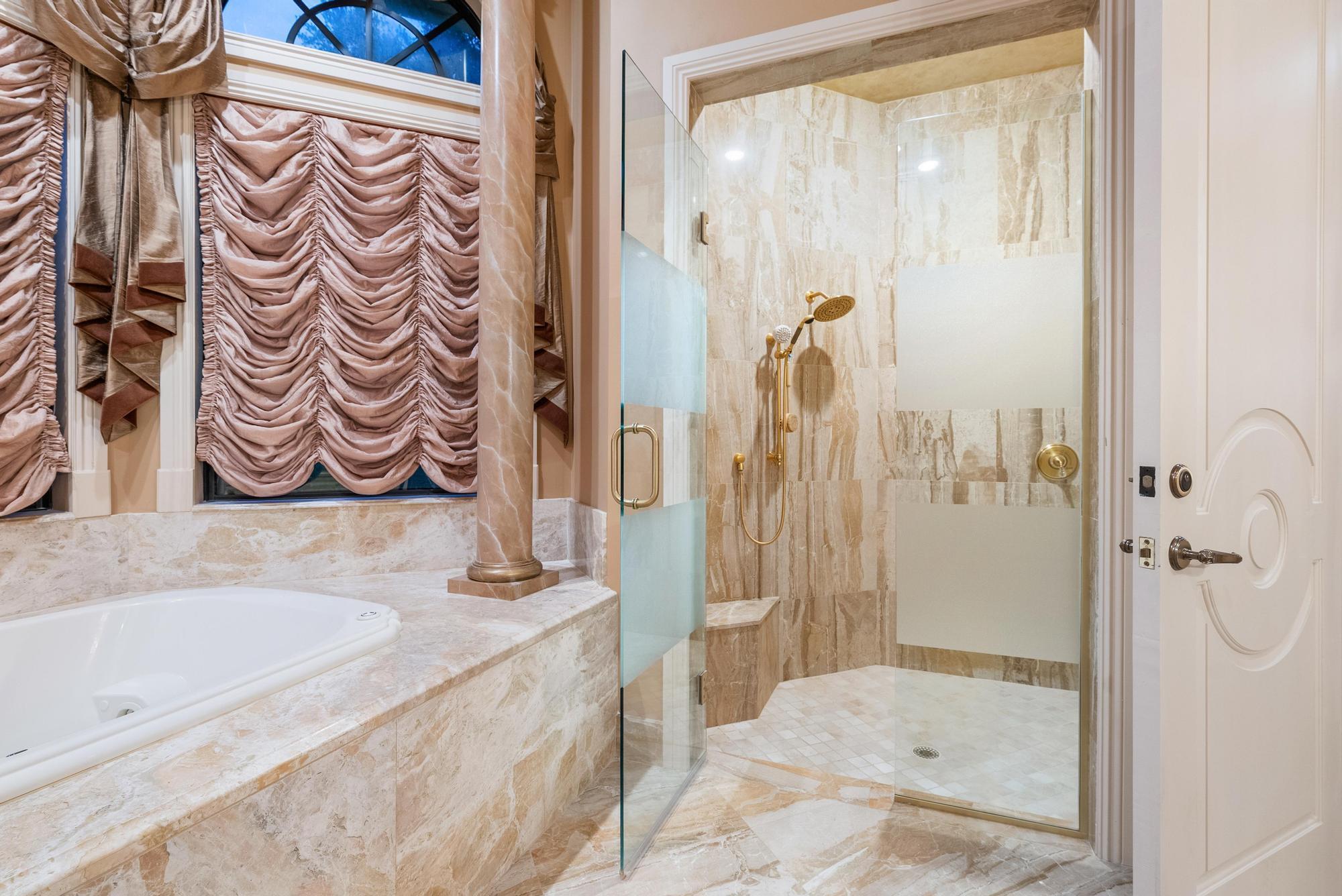 STONEWAL ESTATES - Residential