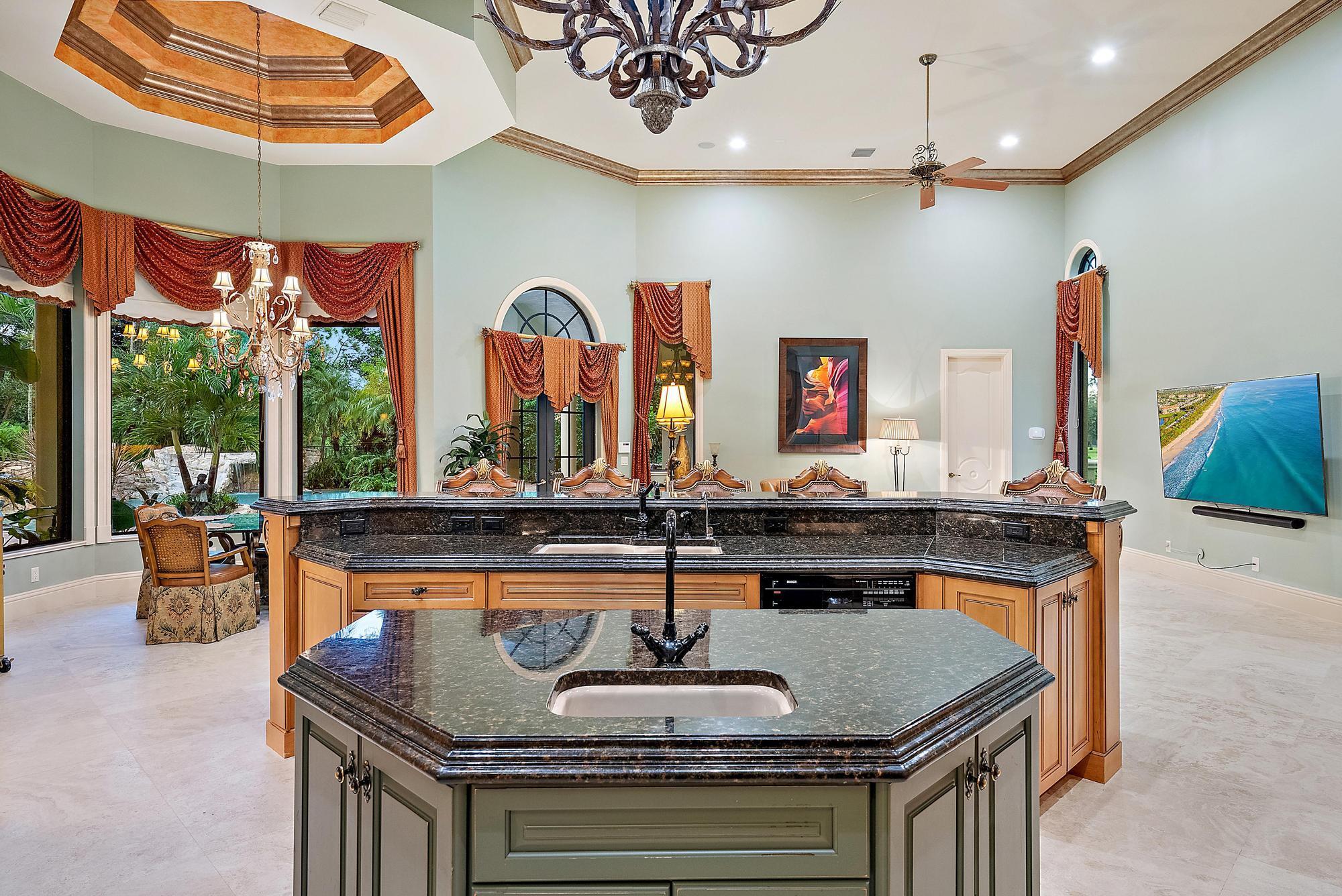 STONEWAL ESTATES - Residential