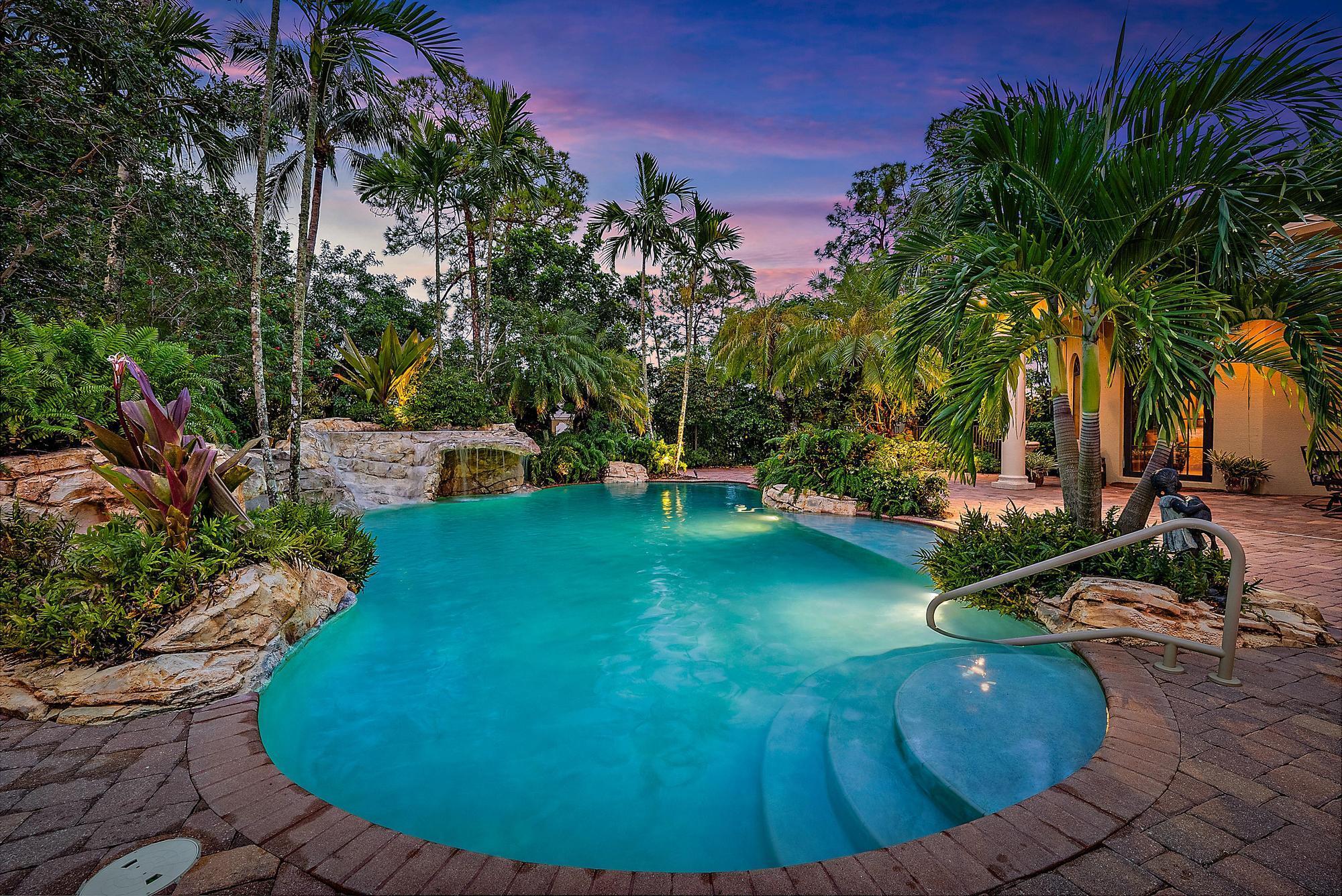 STONEWAL ESTATES - Residential