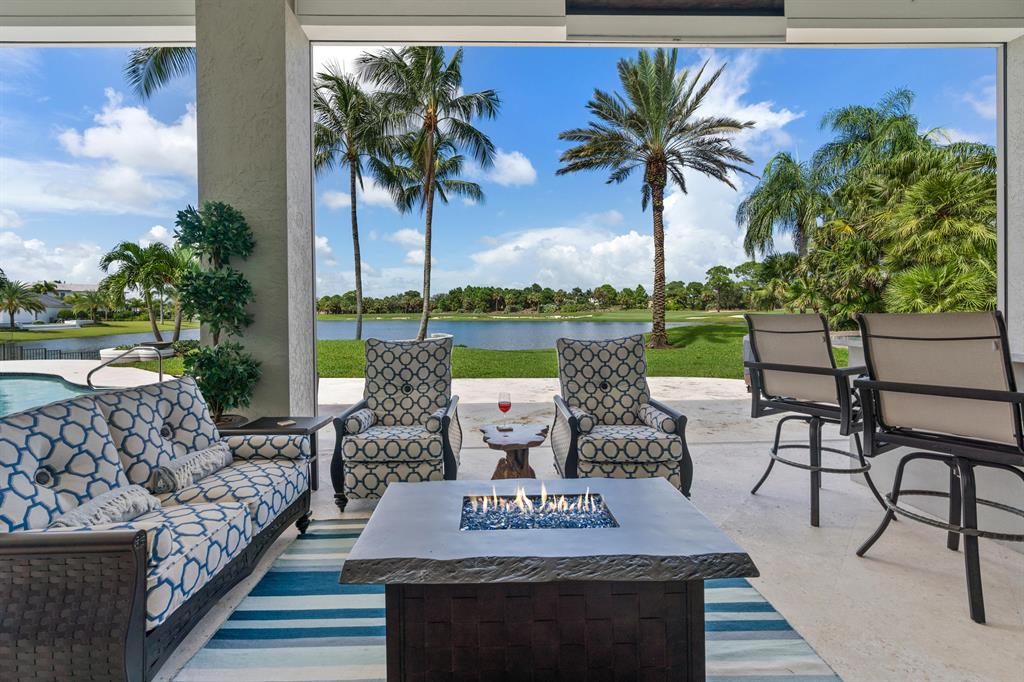 LOXAHATCHEE CLUB AT MAPLE - Residential