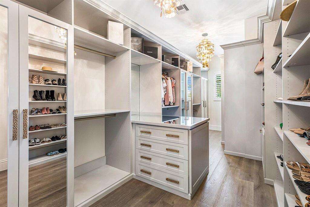 Seven Bridges - Residential