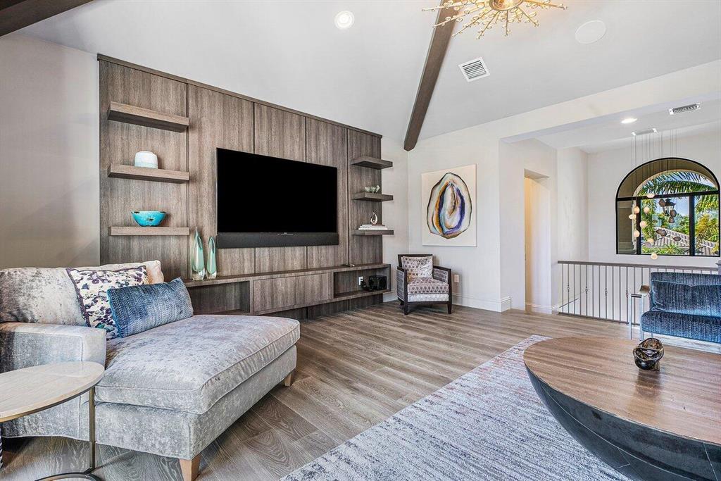 Seven Bridges - Residential