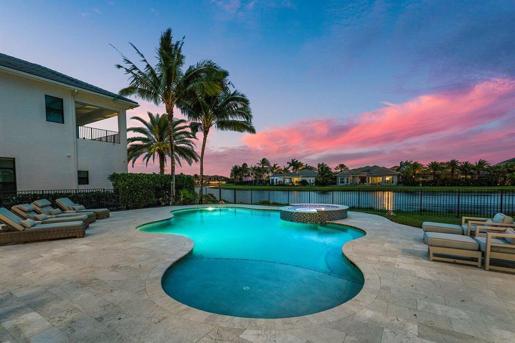 Seven Bridges - Residential