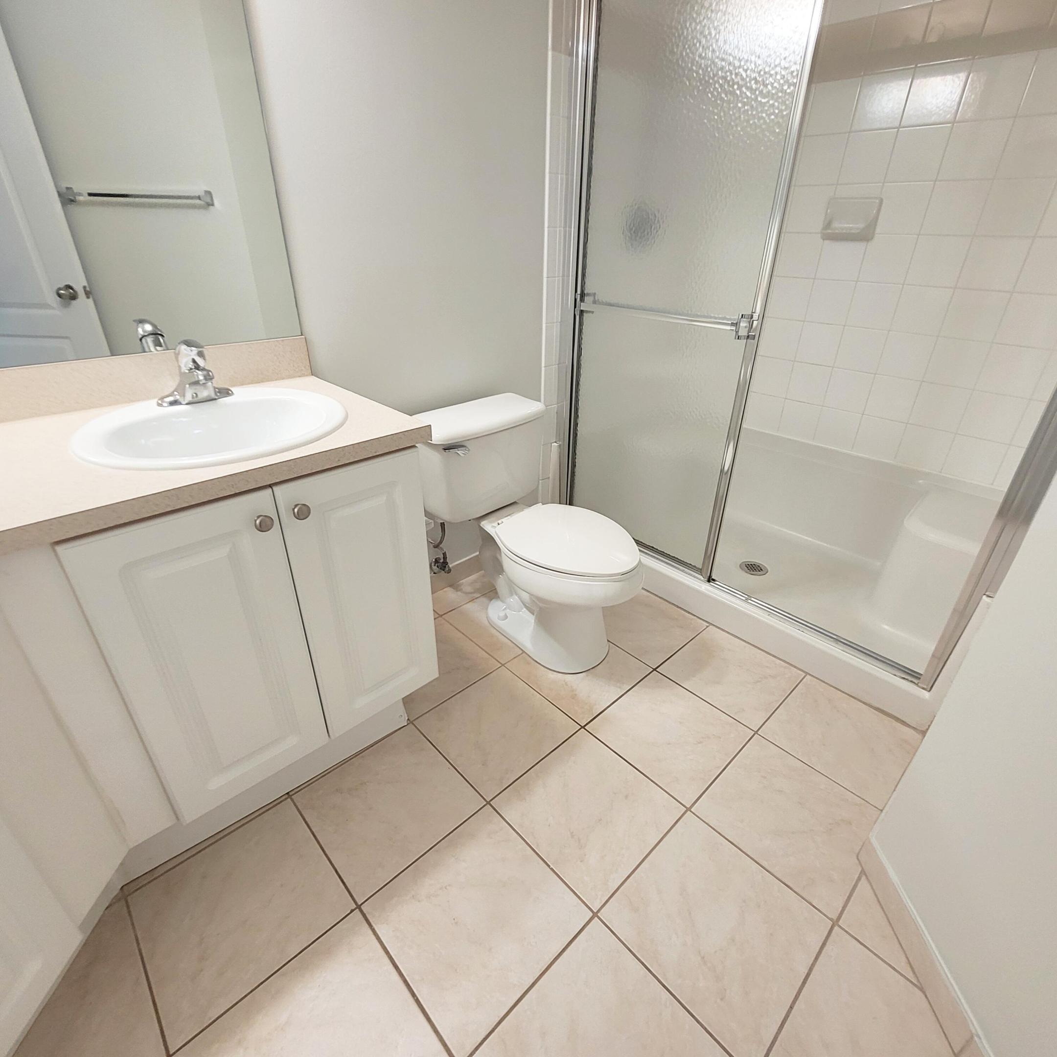 RESIDENCES AT LEGACY PLACE CONDO - Residential Lease