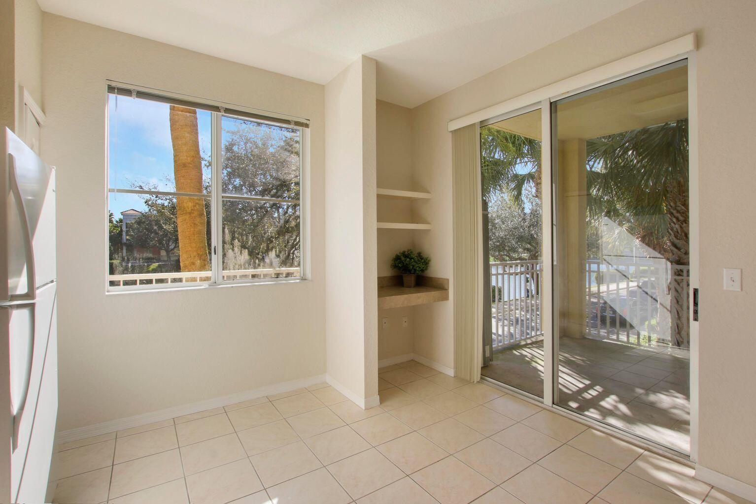 RESIDENCES AT LEGACY PLACE CONDO - Residential Lease