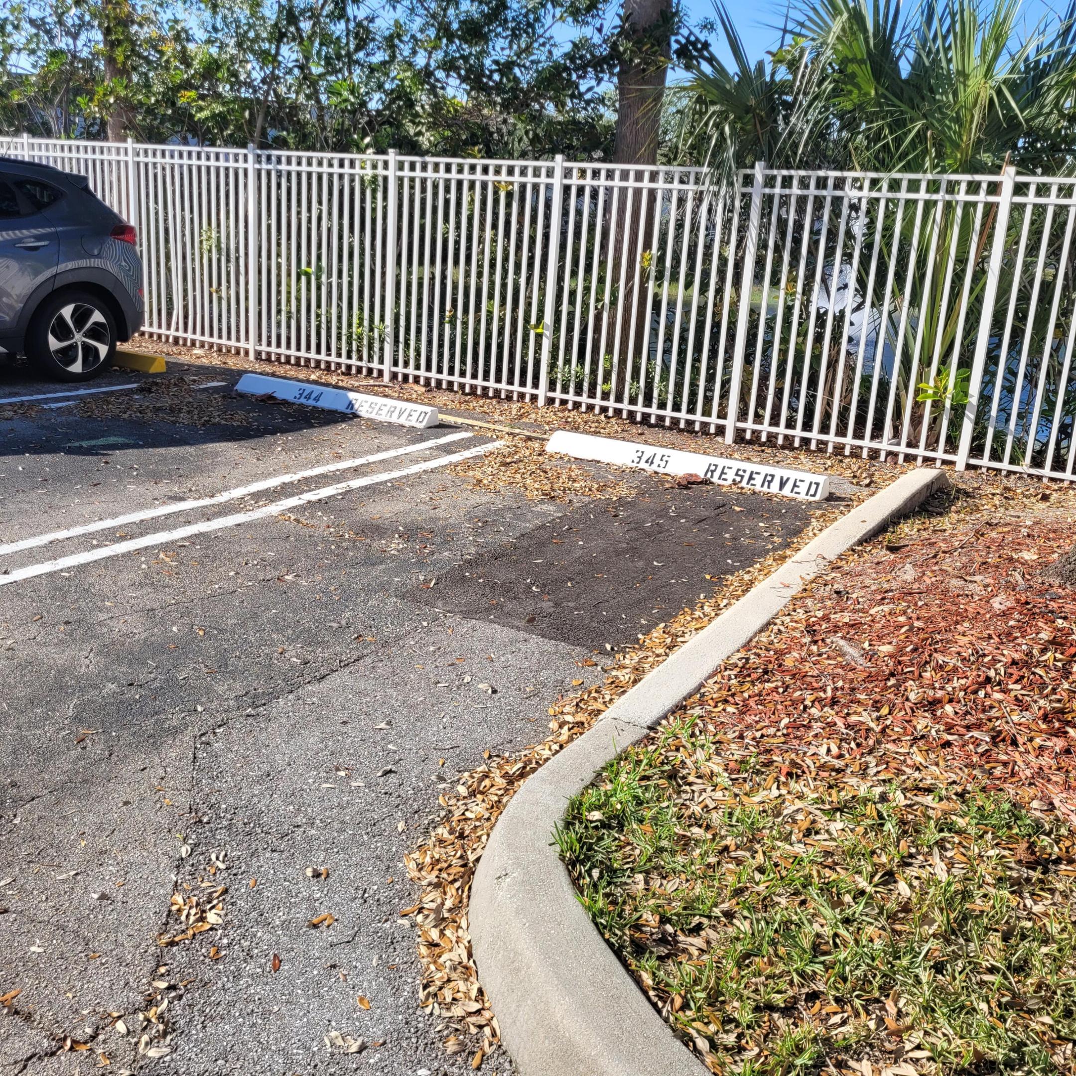 RESIDENCES AT LEGACY PLACE CONDO - Residential Lease