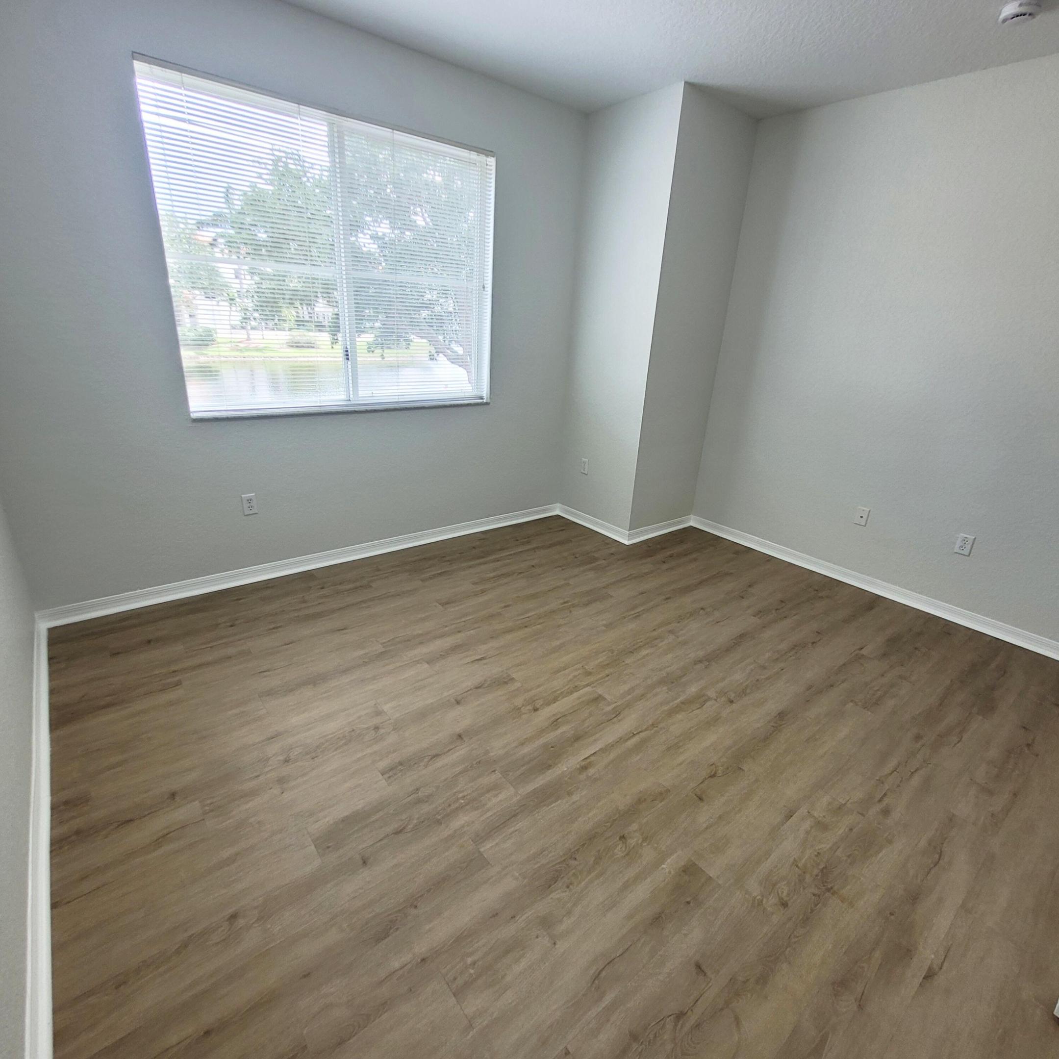 RESIDENCES AT LEGACY PLACE CONDO - Residential Lease
