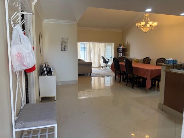 7964 Little Lane