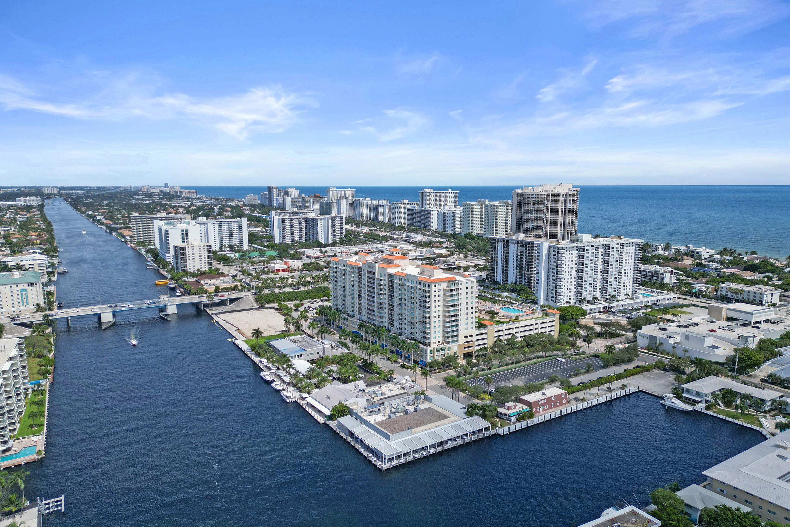 3015 N Ocean Boulevard 3d