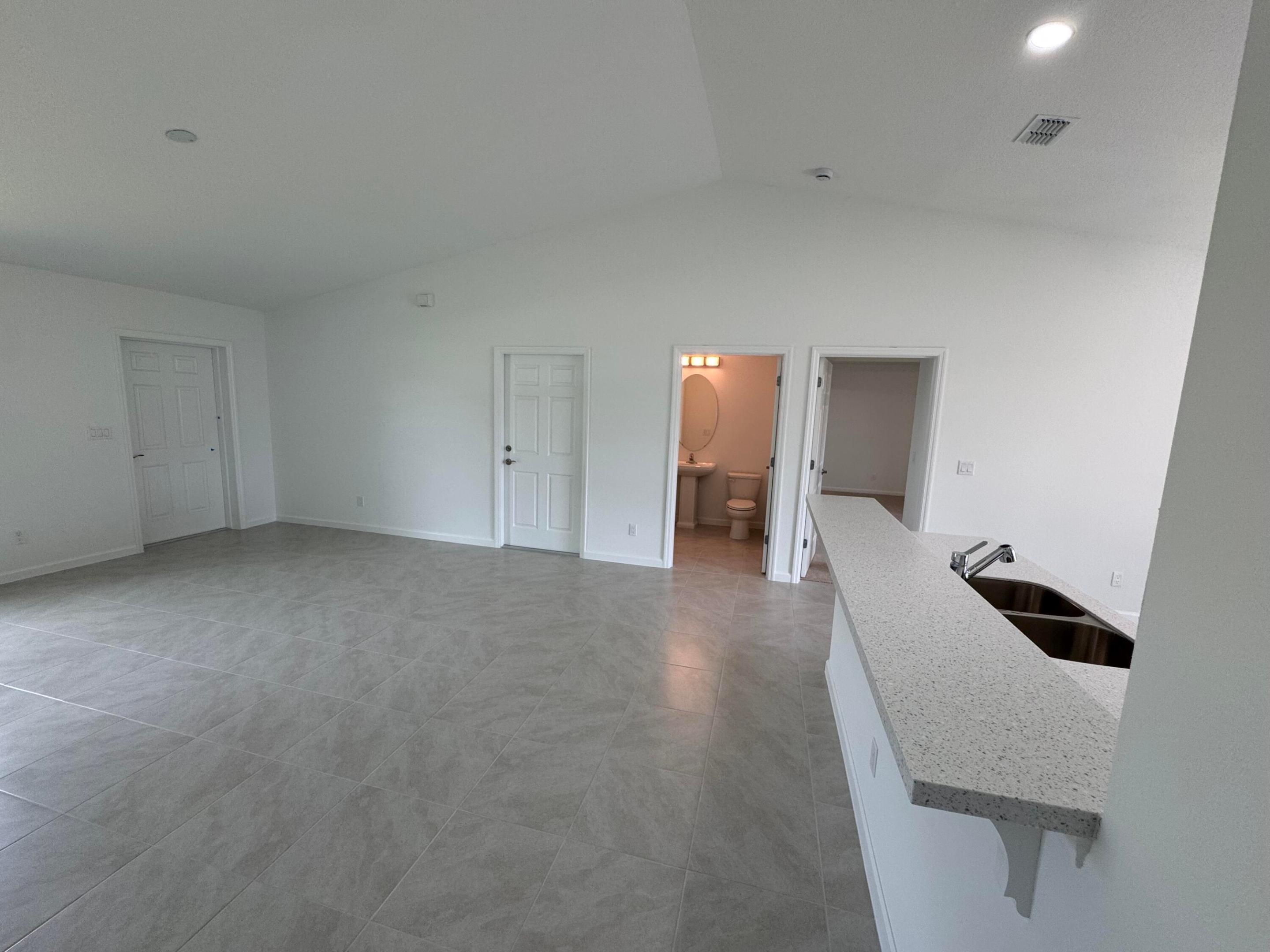 Port St Lucie Section 27 - Residential Lease