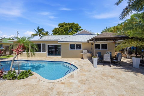 Tiny photo for 390 SE 12th Avenue, Pompano Beach, FL 33060 (MLS # B26037082)