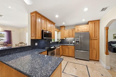 Tiny photo for 390 SE 12th Avenue, Pompano Beach, FL 33060 (MLS # B26037082)