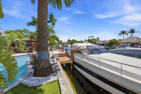 Tiny photo for 390 SE 12th Avenue, Pompano Beach, FL 33060 (MLS # B26037082)