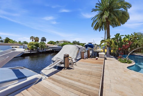 Tiny photo for 390 SE 12th Avenue, Pompano Beach, FL 33060 (MLS # B26037082)