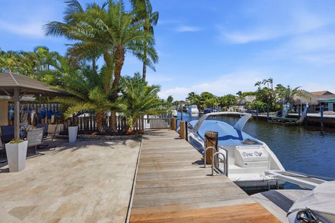 Tiny photo for 390 SE 12th Avenue, Pompano Beach, FL 33060 (MLS # B26037082)