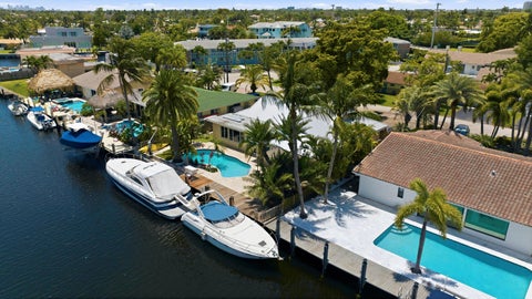 Tiny photo for 390 SE 12th Avenue, Pompano Beach, FL 33060 (MLS # B26037082)