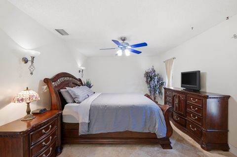 Tiny photo for 390 SE 12th Avenue, Pompano Beach, FL 33060 (MLS # B26037082)
