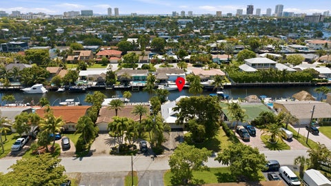 Tiny photo for 390 SE 12th Avenue, Pompano Beach, FL 33060 (MLS # B26037082)
