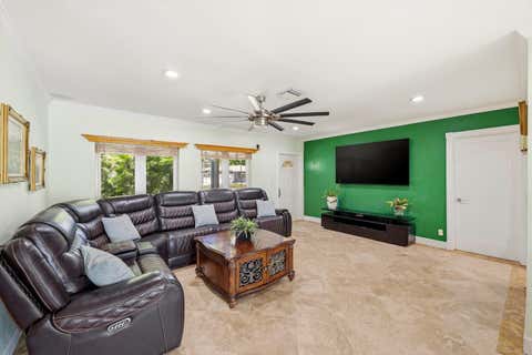Tiny photo for 390 SE 12th Avenue, Pompano Beach, FL 33060 (MLS # B26037082)