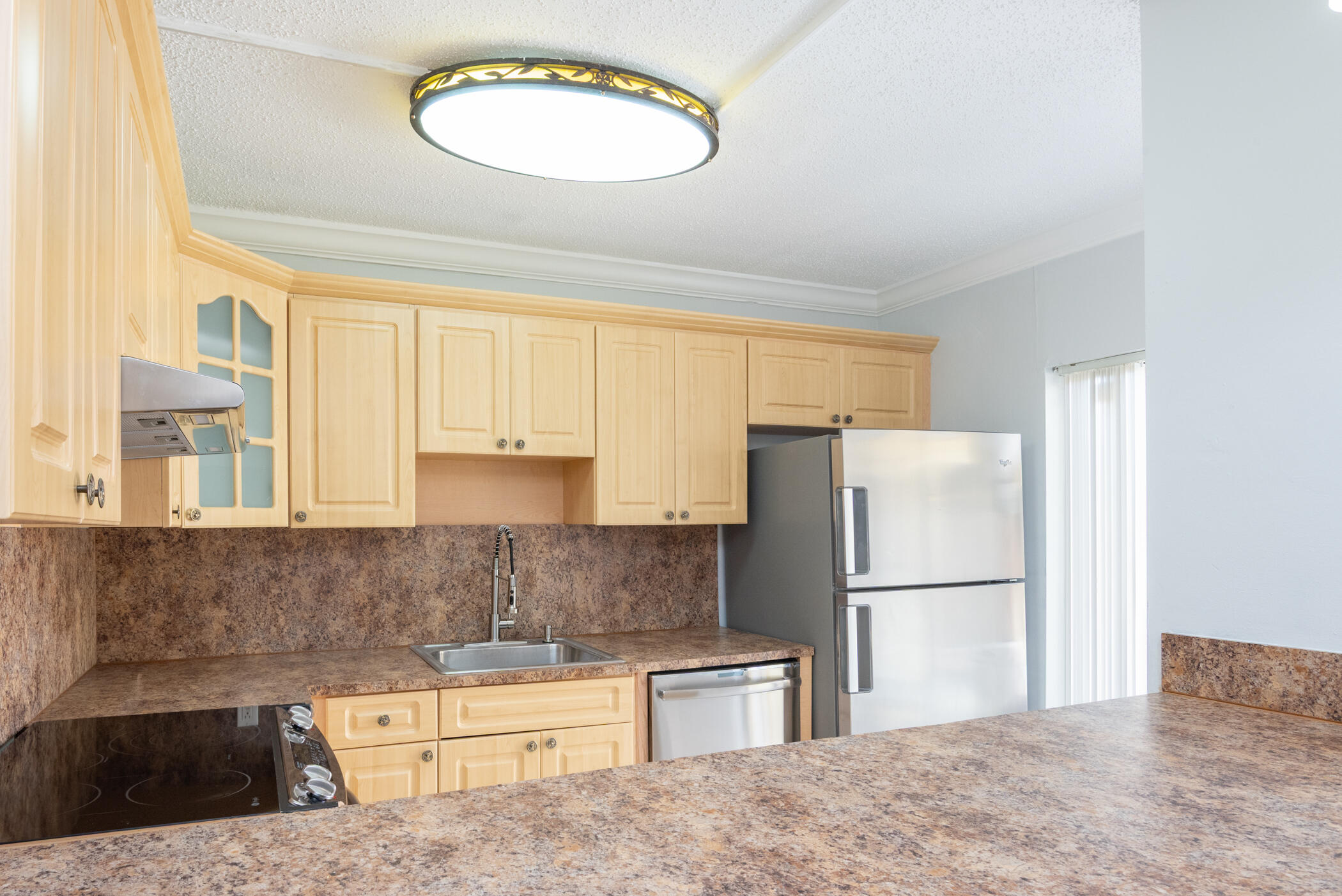 EMBASSY PARK CONDO - Residential Lease