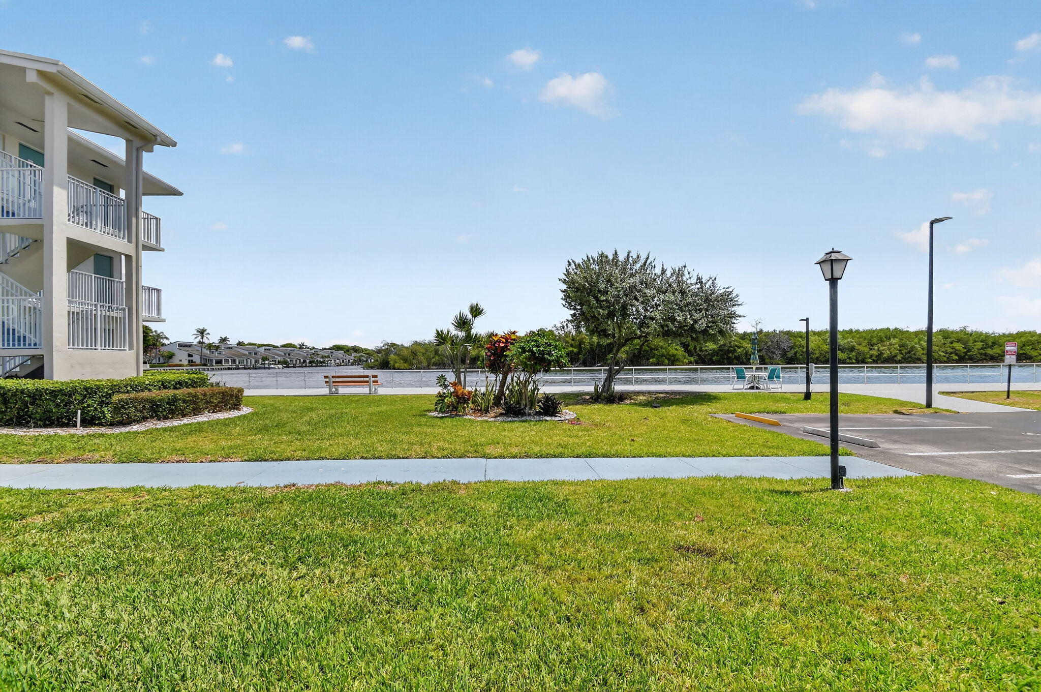 STERLING VILLAGE 370 CONDO - Residential