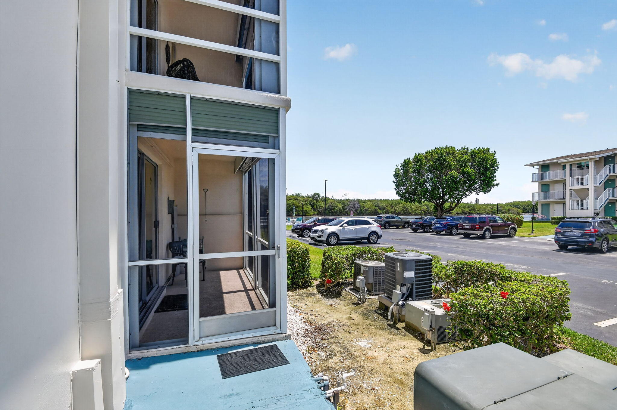 STERLING VILLAGE 370 CONDO - Residential